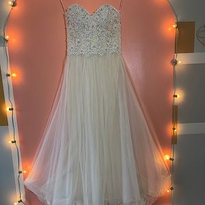 Rebecca Ingram by Maggie Sottero Wedding Dress